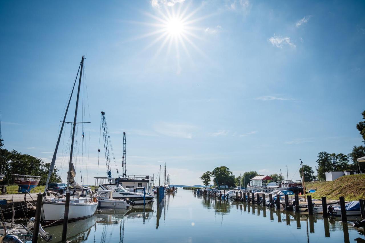 Marina Martinshafen - Beach Life Sassnitz Buitenkant foto